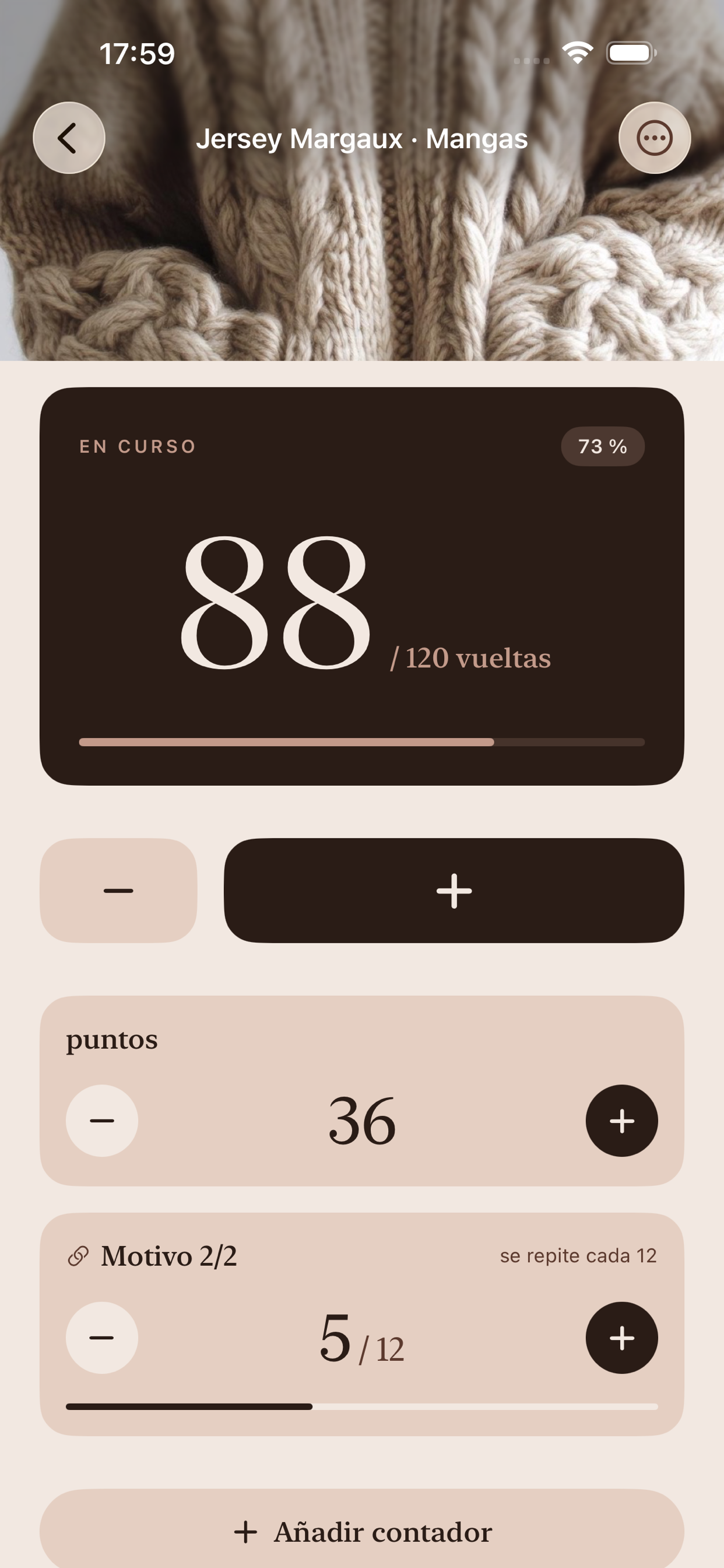 Pantalla de detalle de un proyecto de jersey, con un gran contador de vueltas en 88 de 120, un contador de puntos y un seguidor de motivo K2P2.